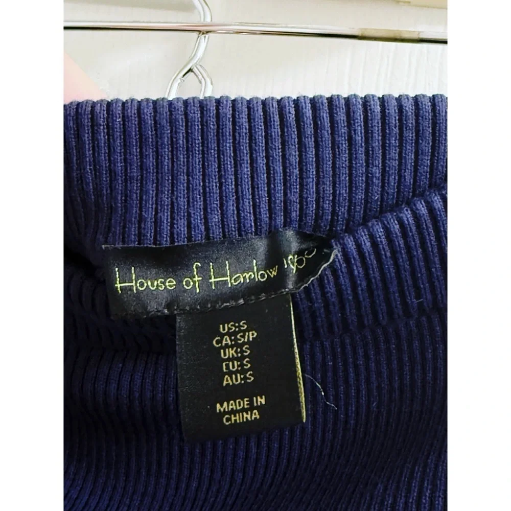 House of Harlow Ribbed Side Slit Midi Skirt in Navy
